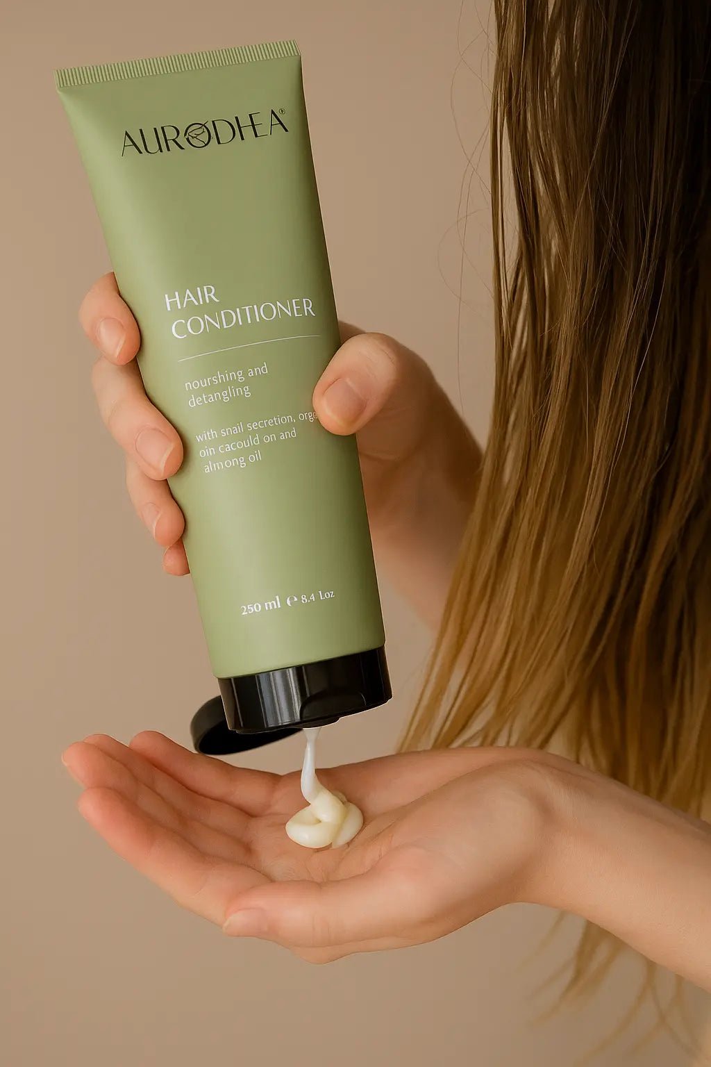 APRÈS-SHAMPOING À LA BAVE D’ESCARGOT – NOURRISSANT, RÉPARATEUR & CHEVEUX DOUX ET BRILLANTS